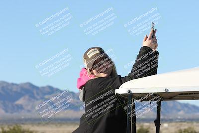 media/Jan-15-2026-Racers Edge (Thu) [[dfebeb70ab]]/1-Around the Pits-Track Walk/